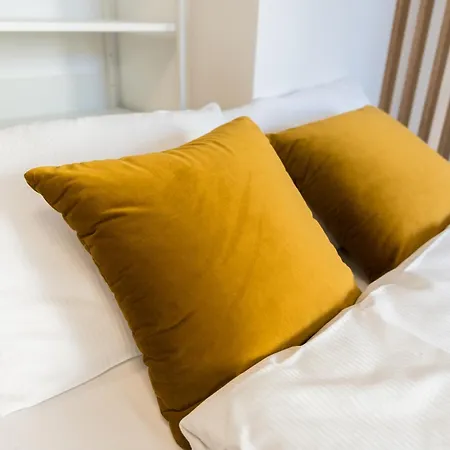 Apartament Rynek Jezycki Chic