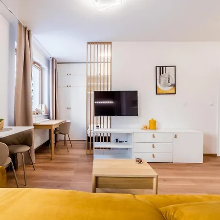Apartament Rynek Jezycki Chic Poznań